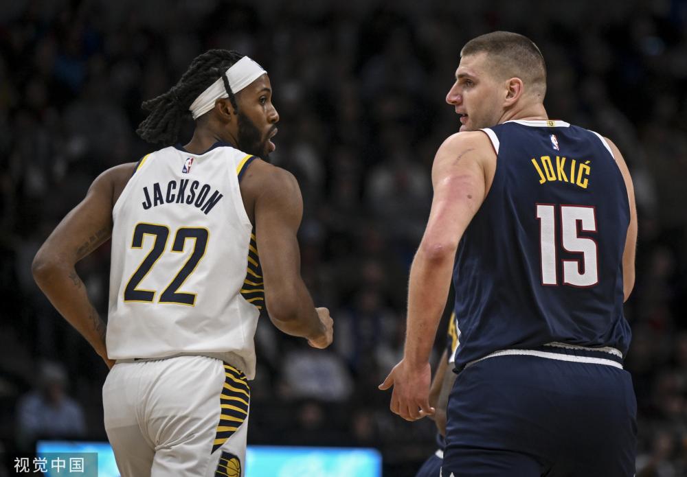 内讧专业户？一拳打走未来，一句话骂走夺冠核心，如今矛头直指主帅！（内乱惯犯？一拳毁了未来，一句话赶走夺冠支柱，如今矛头对准主帅！）